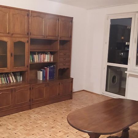 Uroczy Apartament Z Bezplatnych Parkingiem Varsavia Esterno foto