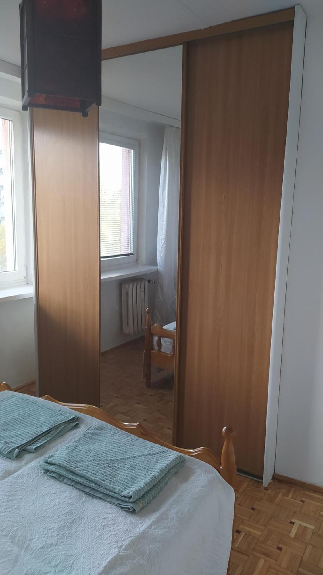 Uroczy Apartament Z Bezplatnych Parkingiem Varsavia Esterno foto